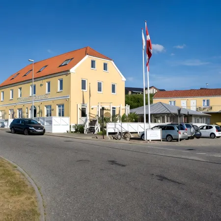 Hvalpsund Færgekro Hotels in Farso