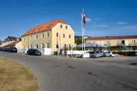 Hvalpsund Færgekro