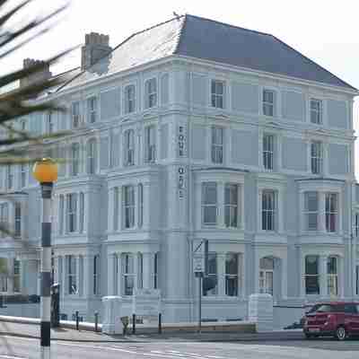 Four Oaks Hotel Hotel Exterior