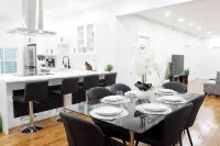 Modern 5BR 3BA • Retreat Near Subway & Downtown • Free Parking
