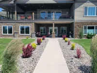 Cleveland Place Hotels in Meeker