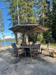 Montana McGregor Lake Waterfront, Sleep 7 in 2 Cabins, New with Swim Spa & Dock. - Chalets