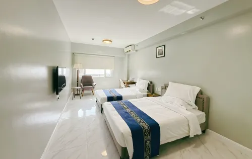 Extremeli Suites - Monarch