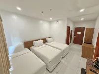 Cris Inn - Tagum