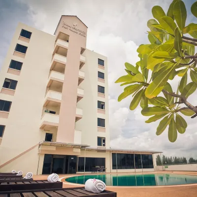โรงแรมพลอยพาเลซ โรงแรมใกล้สะหวันสำราญ
