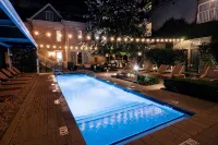 Hotel Ella - Pools