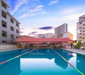 Yujingtan International Hot Spring Hotel - Pools