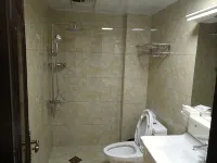 Cangnan Yujinglou Hotel