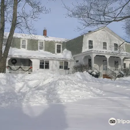 Maple Hill Farm Inn