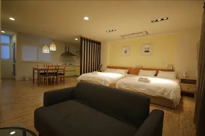 高雄悠活農16 高雄巨蛋/瑞豐夜市酒店