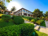 Club Punta Fuego Hotels in Nasugbu