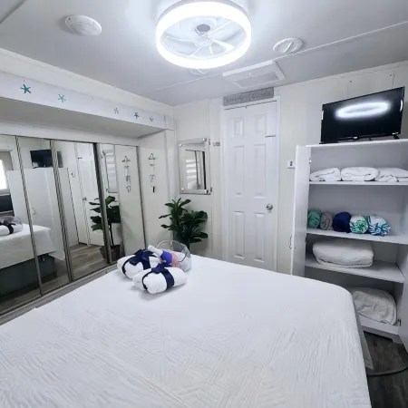 Gallego deluxe rental key largo Florida