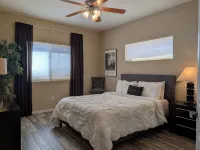 Casa Bella-Luxury Home on Corner Lot, Bring Your Fur Baby. - balcony