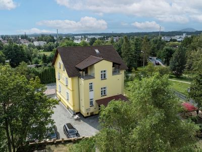 Breathtaking Art Nouveau Villa in Ceska Lipa - privacy and touch of luxury