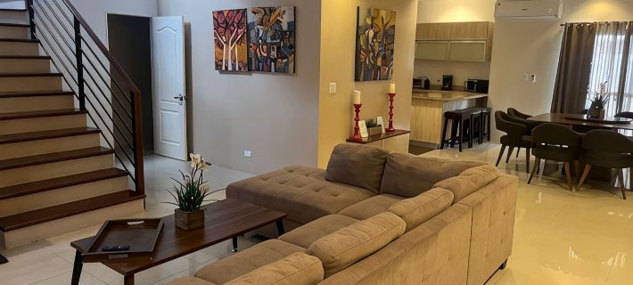 [STVR Unit Certificate Number : 2025-003] - RuRu Haus Spacious,Cozy Entire Haus Hotéis em Tamuning