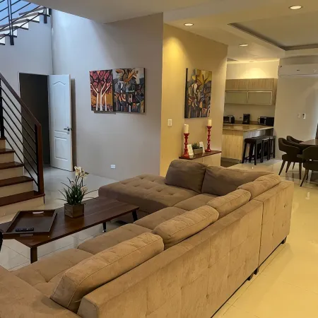 [STVR Unit Certificate Number : 2025-003] - RuRu Haus Spacious,Cozy Entire Haus