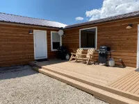 Peaceful Mountain View 2-bedroom Cabin