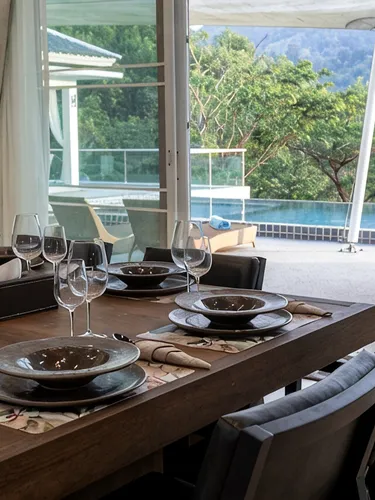 รูปภาพของ*Luxurious 5 bedroom 5 bathroom Gym Views v138
