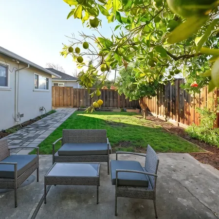 # Marbella Lane - Exquisite Home 3Br