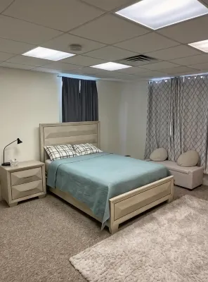 Down town historic Titusville. apt B Private no Host. - 2-Star
