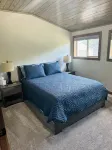 Located in the Heart of MN Lakes Country with much to do in the area. - Homestays
