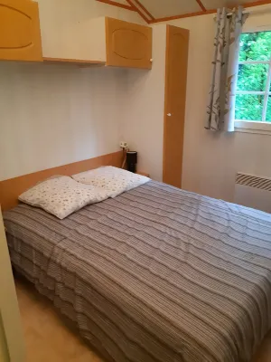 Chalet Proche D'un Lac Idéalement Situé Pour Découvrir la Corrèze et la Dordogne