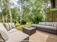 Prime Location Townhouse in EagleVail, perfect for Ski and Summer vacations Hotels in Eagle-Vail