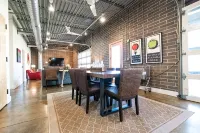 Grace's Retreat - 10 Minutes from I-65 Booking Special for July 13-16 - Boutique