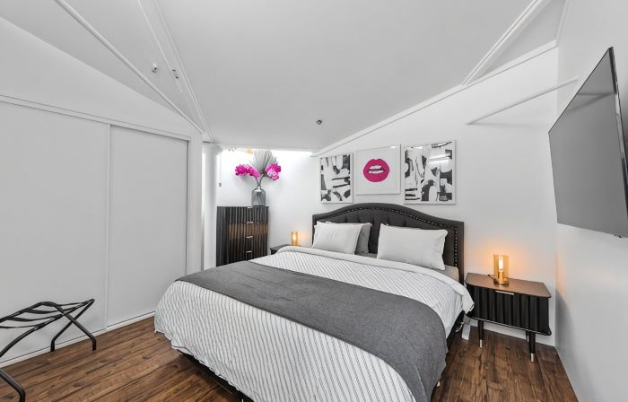 Woolstore Elegance ~ 2Bed/2Bath/1Car ~ Teneriffe