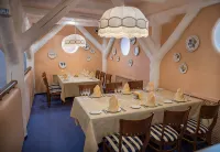 Luxury House Hotel - parking
