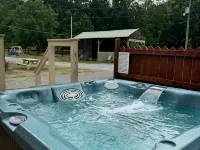 Charming 3-Bedroom 5 Bed Hottub Cabin WiFi in Scenic Seneca Rocks West Virginia Hotels in Pendleton County
