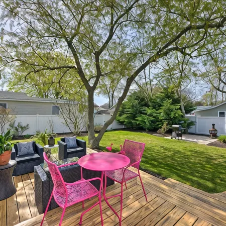 NEW LISTING!!! Holiday By the Bay