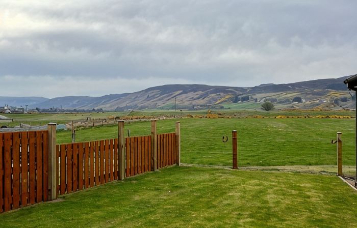 Dalchalm Hideaway - self-catering apartment near Brora