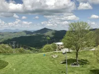 Sugar Mountain Old Bear at Sugar Ski- Slope side - Pools