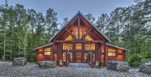 2 King Bedroom Suites/on A Creek/Cul de Sac/Pet Friendly/Fireplaces/Wifi/Smarttv - 4-Star
