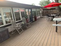 2 bedroom 2 bath with lake front view