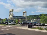Along Portage Canal/Downtown: Bridge Views, Walking Path and Near Mtu - Wifi