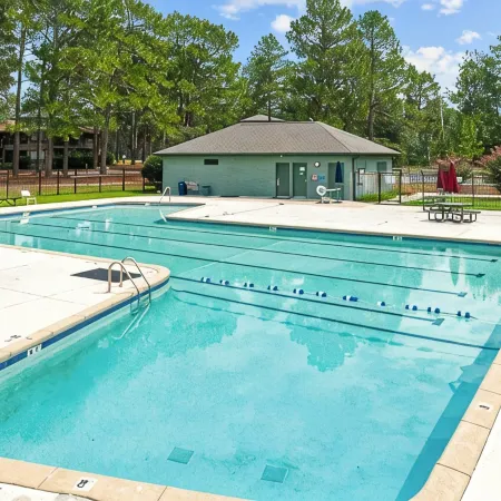 Quiet Condo on Golf Course with EV Plug near Pinehurst