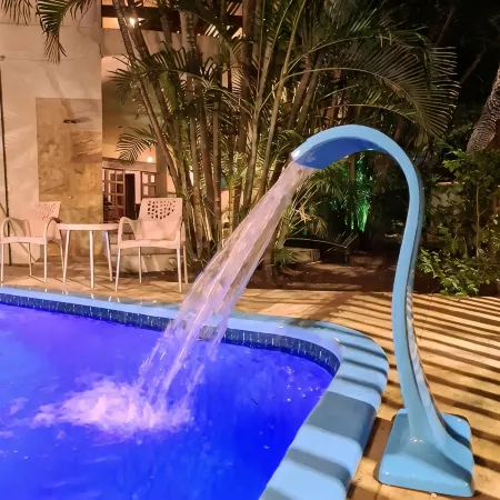 Pousada e Hostel Casarão 2030