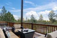 Beautiful 5 Bedroom 3500sf Cabin in Torreon Golf Community in Show Low