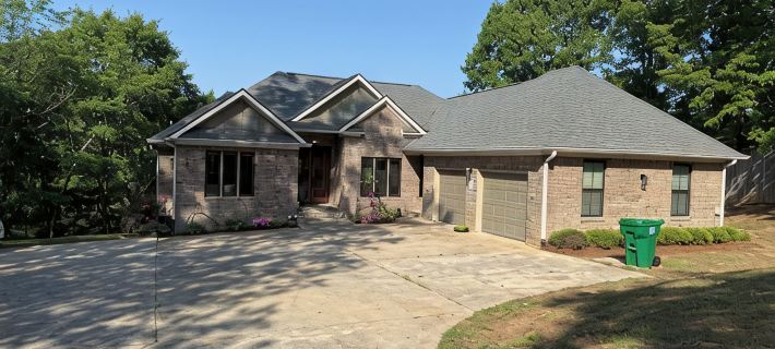 Smith Lake 5 Bedroom Modernized Home with 2 Slip Boat Dock. Ξενοδοχεία στην πόλη Cullman County