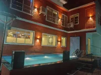 Hotel Nisarg - Pools