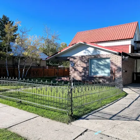 Enjoy your stay in Bozeman with this home in easy walking distance to downtown.