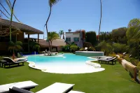 My Blue Hotel - en bord de mer