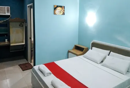 RedDoorz @ EM Pensiontel Butuan City