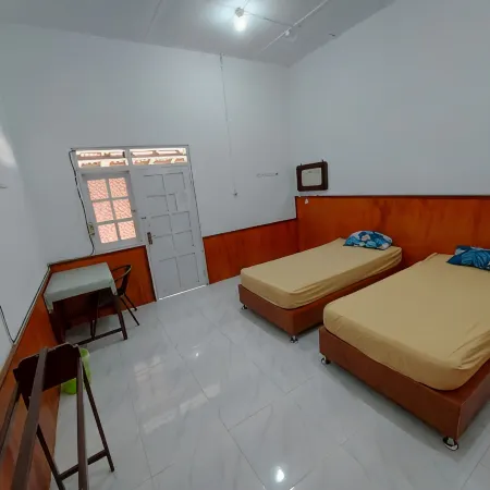 Hotel Dieng Отели в г. Вонособо