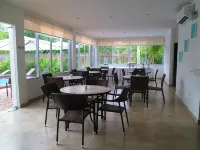 Ocean Blue Hotel Hotels in 