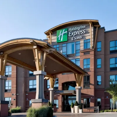 Holiday Inn Express & Suites Riverport Richmond by IHG Hotels near Fraserview