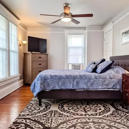 Historic Charming 4BR on the WestEnd near Millikin