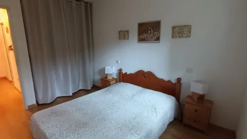 Quiet Residence 700m from Ax-Les-Thermes Town Center. Pets Allowed